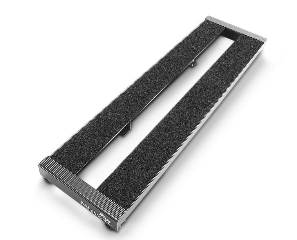 Compact Lightweight Pedalboard with Softcase N258607