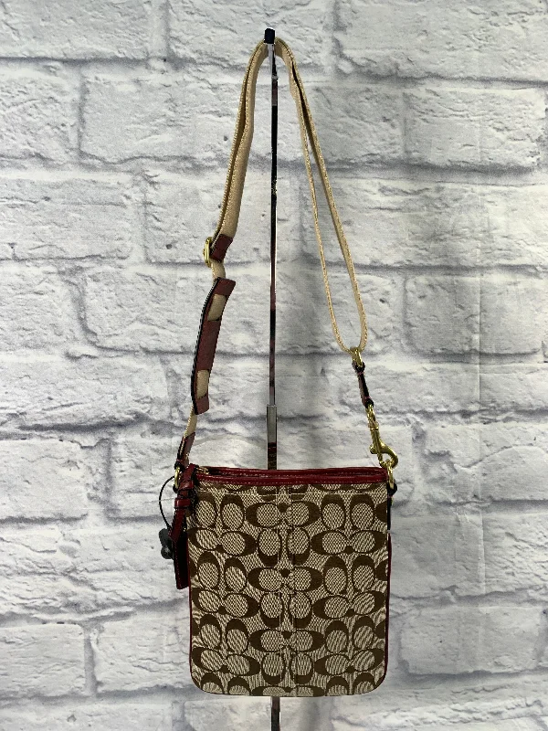 Crossbody Designer By Coach  Size: Medium