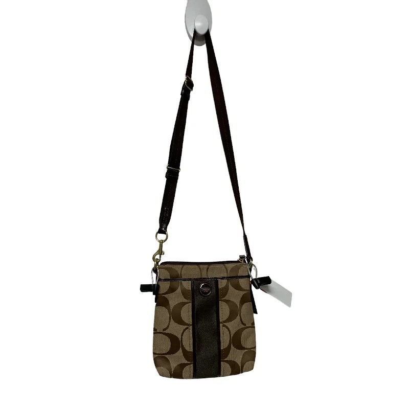 Crossbody Designer By Coach  Size: Medium