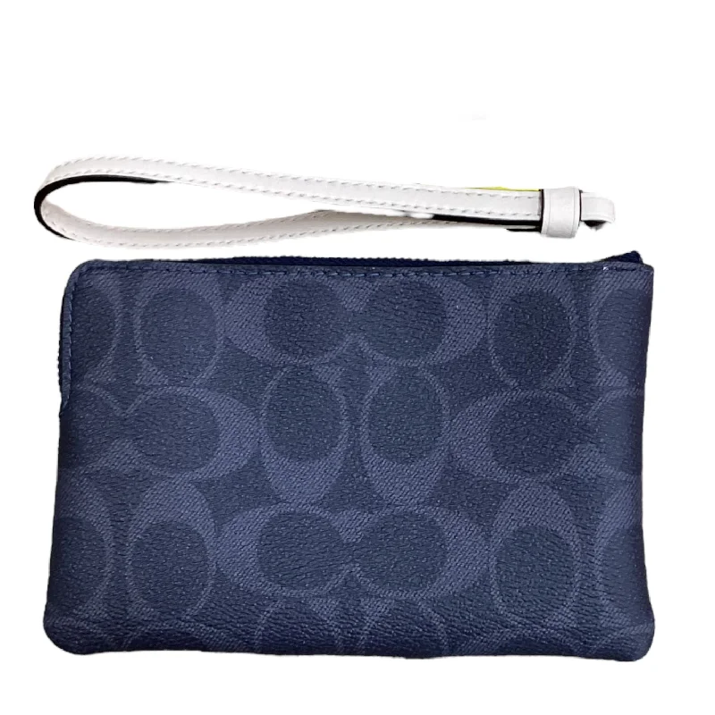 Wristlet By Coach  Size: Small