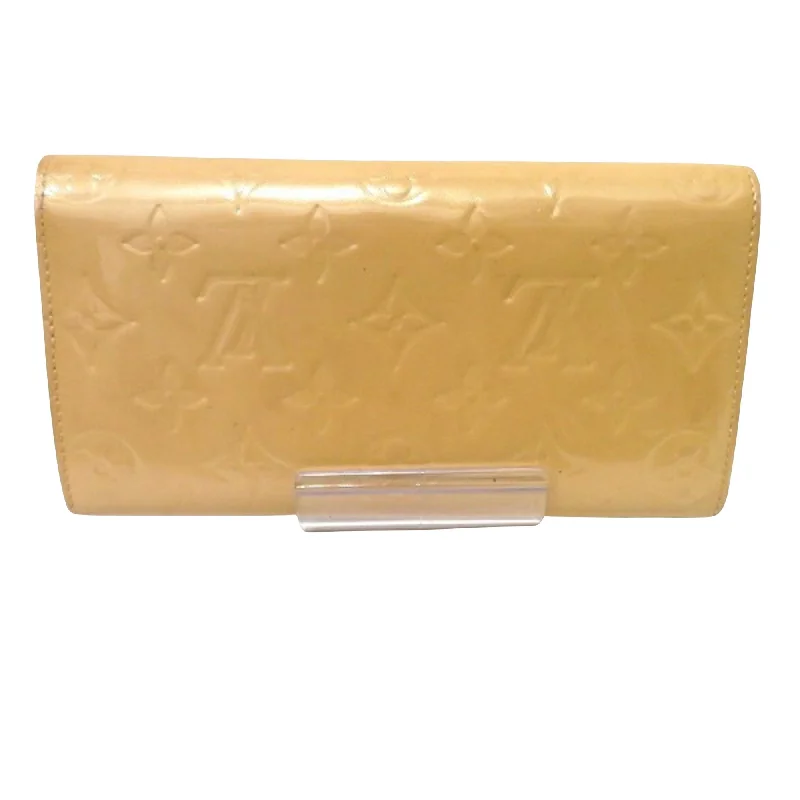 Louis Vuitton Yellow Patent leather Portefeuille Sarah wallet accessories