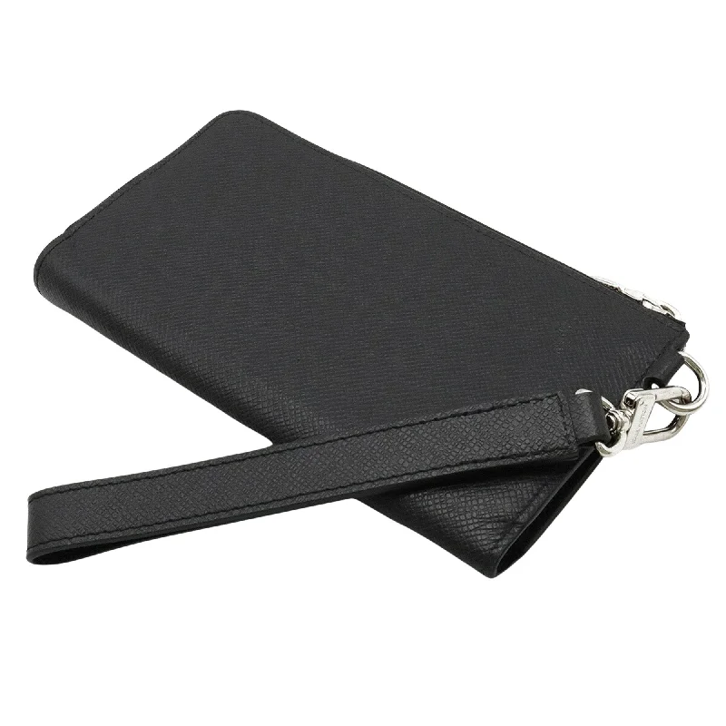 Louis Vuitton Black Leather Zippy Dragonne wallet accessories